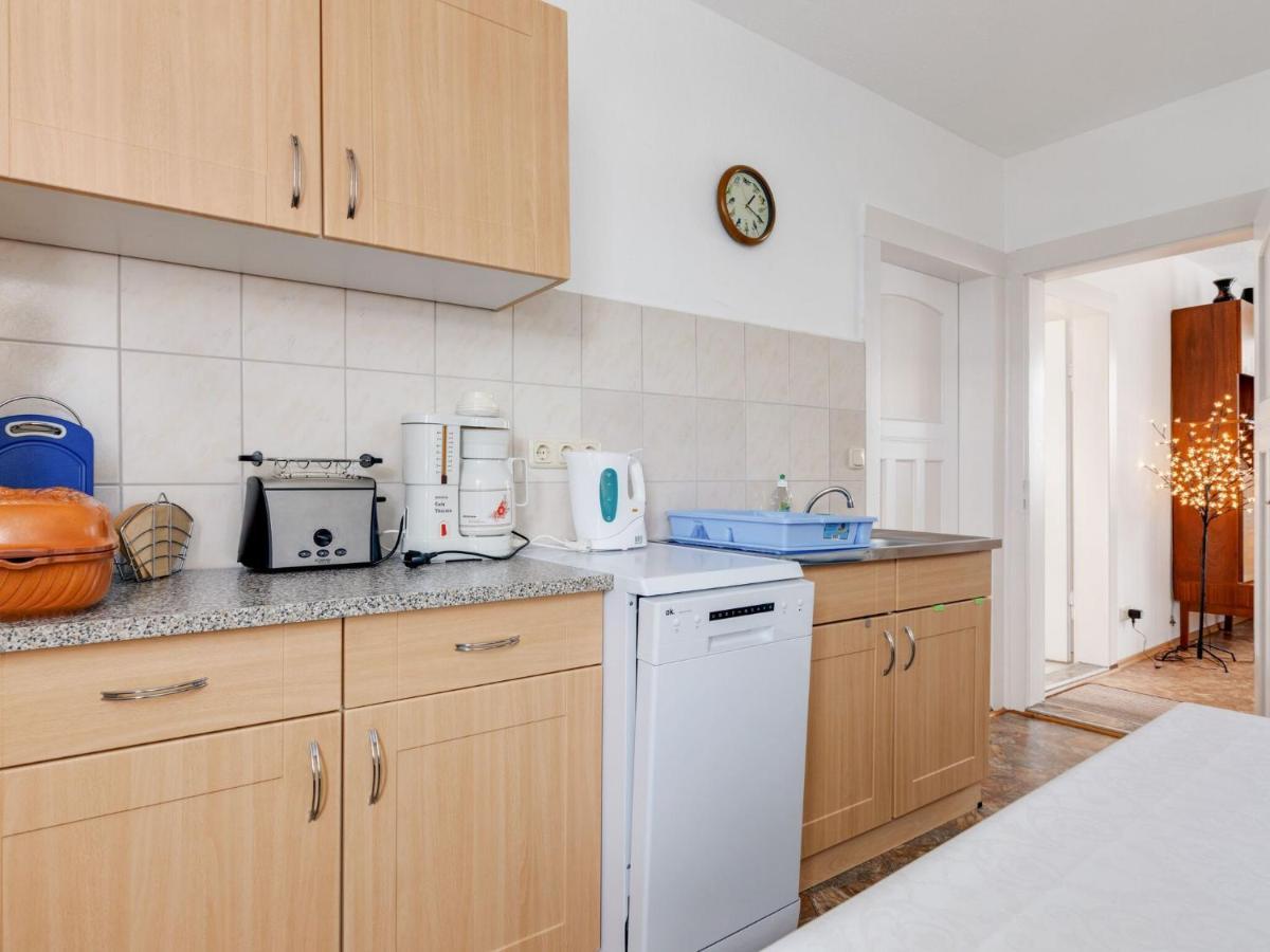 Cozy Apartment In Altenfeld With Garden ภายนอก รูปภาพ