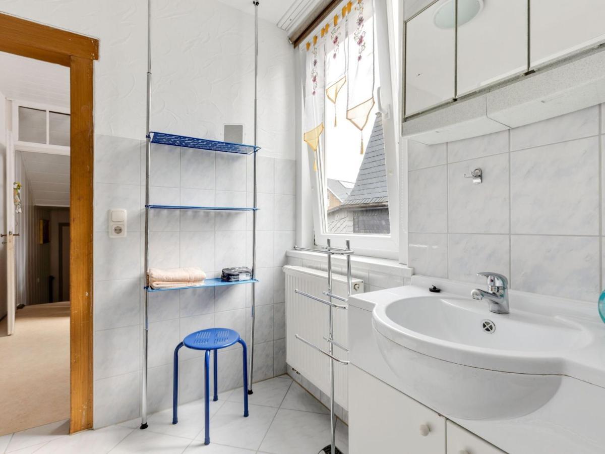 Cozy Apartment In Altenfeld With Garden ภายนอก รูปภาพ
