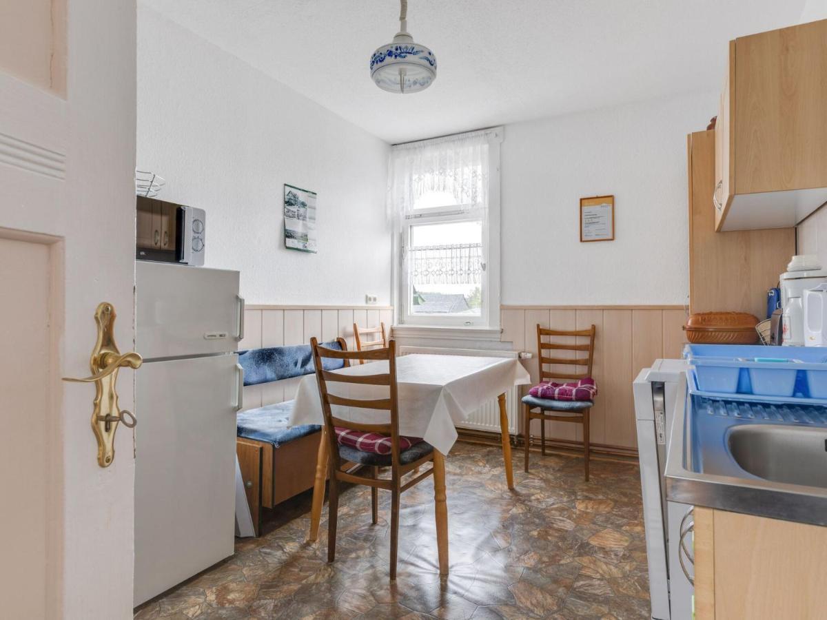 Cozy Apartment In Altenfeld With Garden ภายนอก รูปภาพ