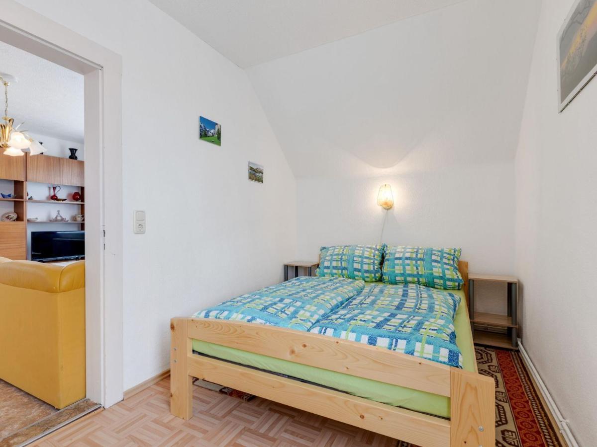 Cozy Apartment In Altenfeld With Garden ภายนอก รูปภาพ